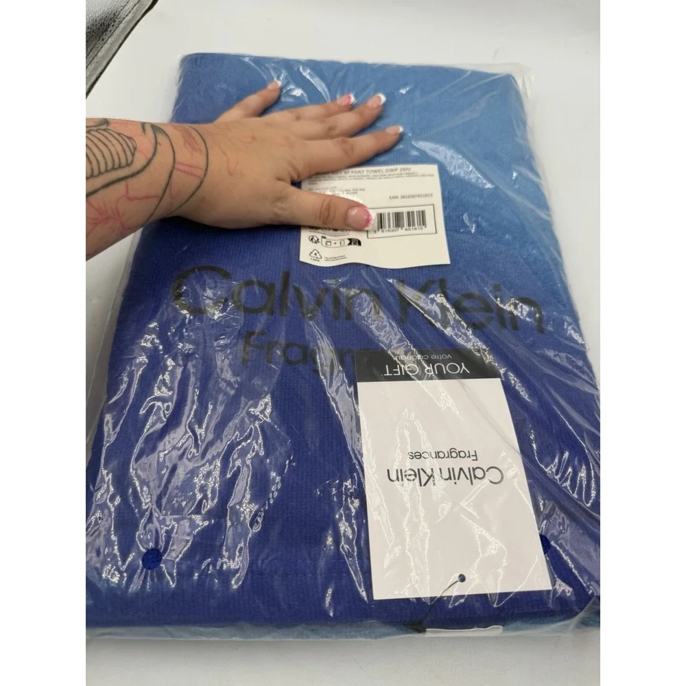 Calvin Klein fragrance Beach Towel in Ombré blue NWT SEALED